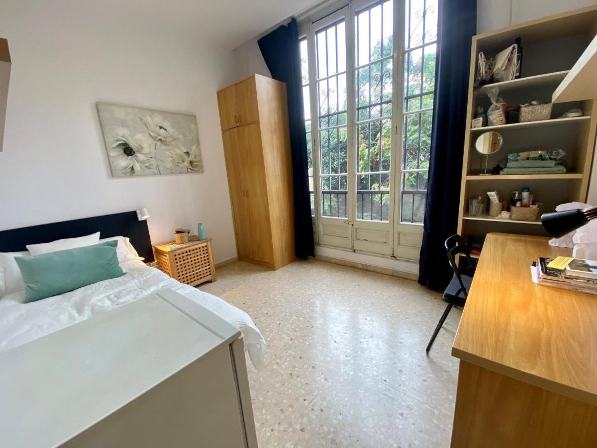 Barcelona Housing Recommend For Students Exterior photo